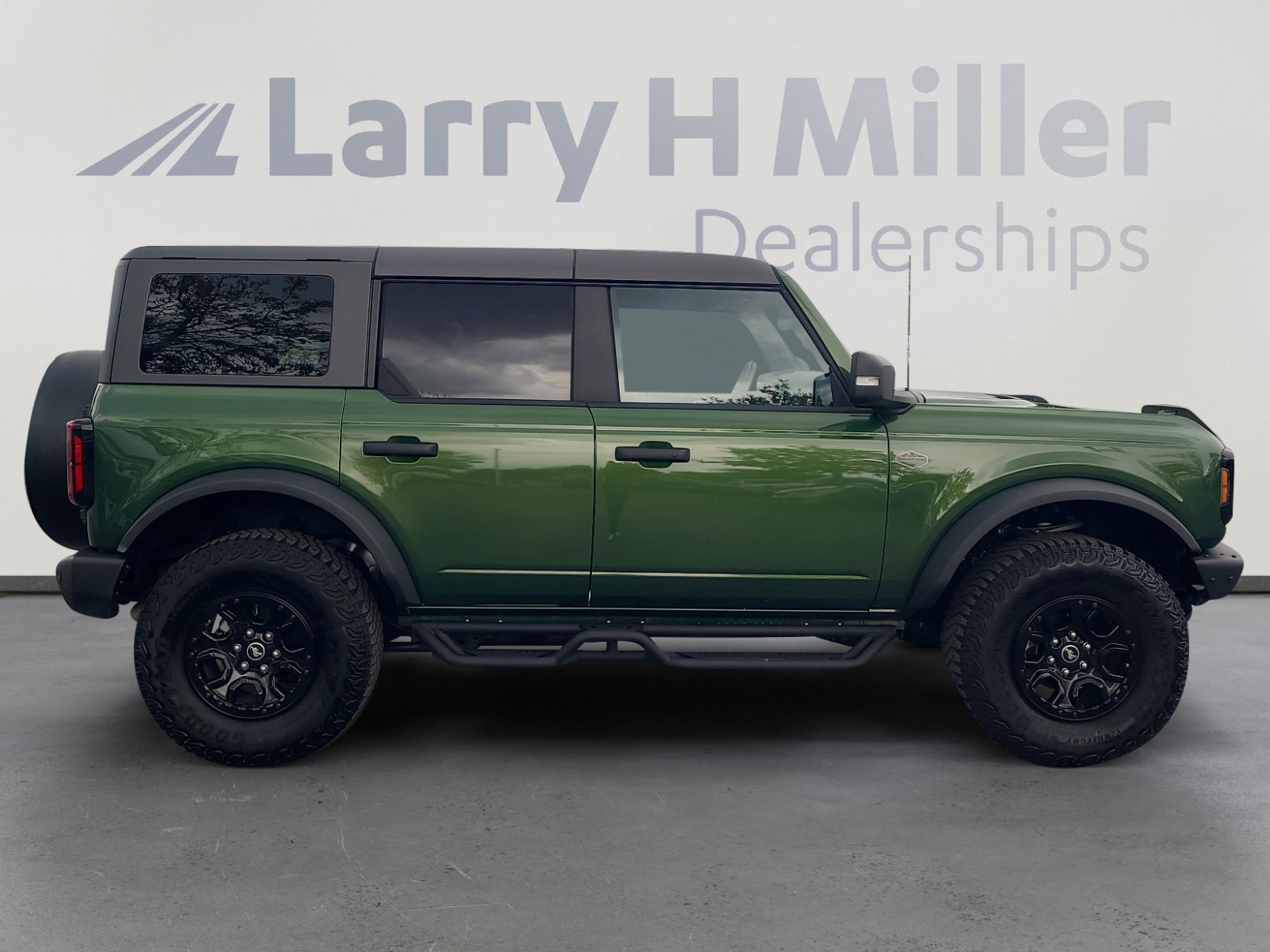 Used 2024 Ford Bronco Wildtrak AWD/4WD image 6