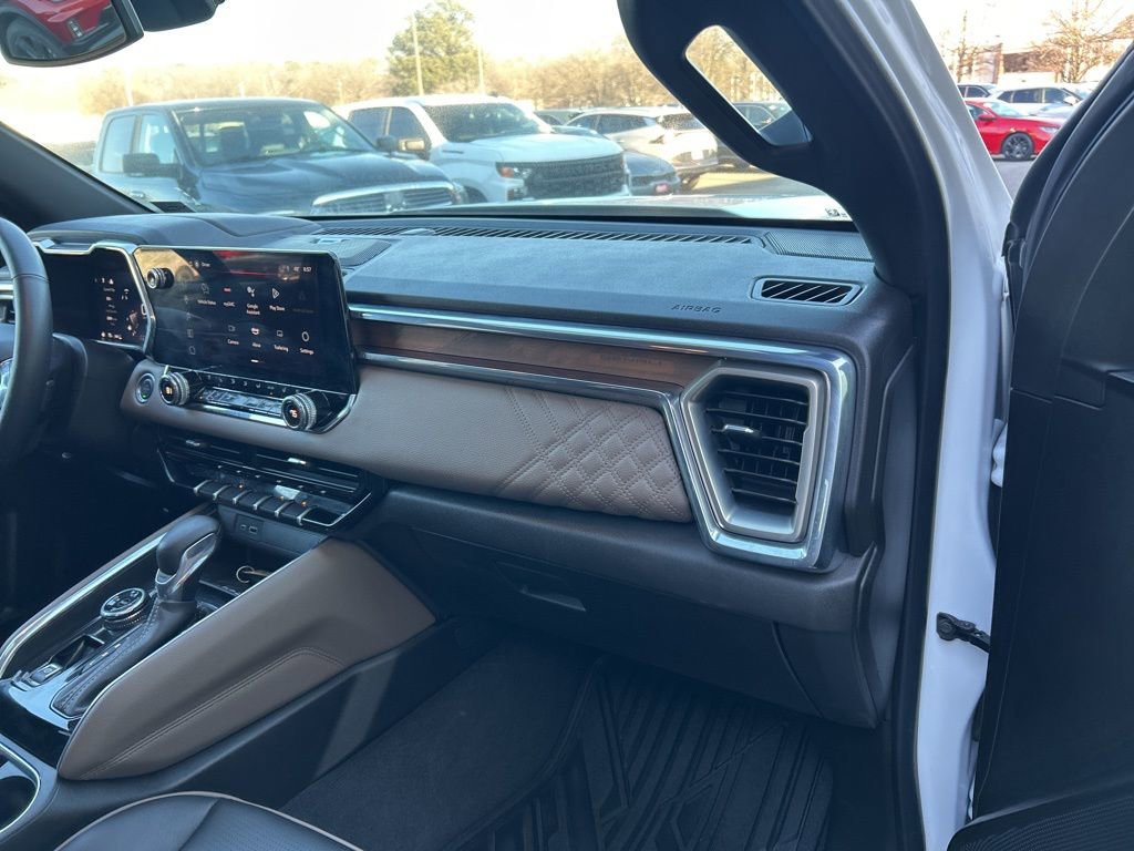 Certified 2025 GMC Canyon Denali image 39