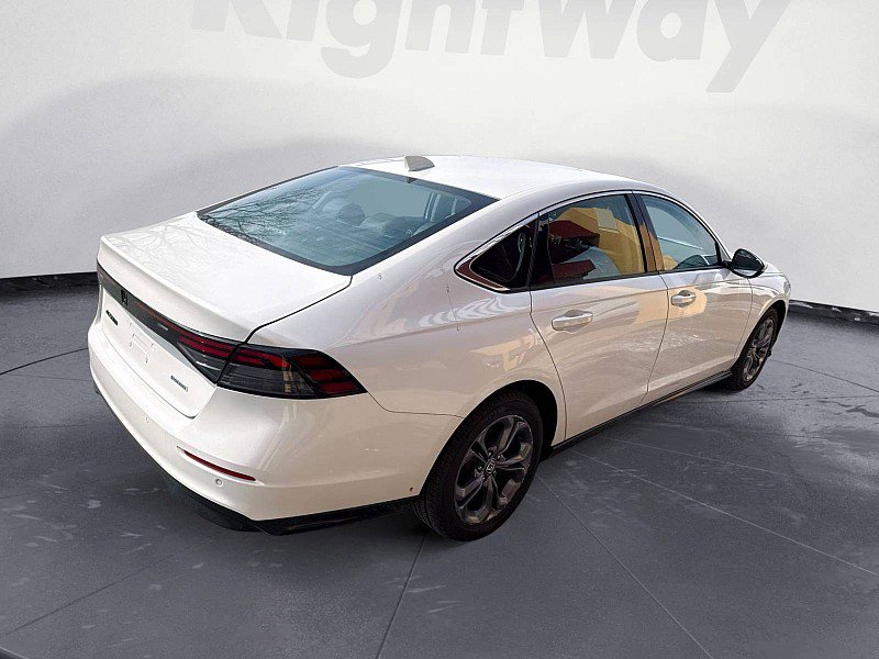 Used 2023 Honda Accord EX-L image 5