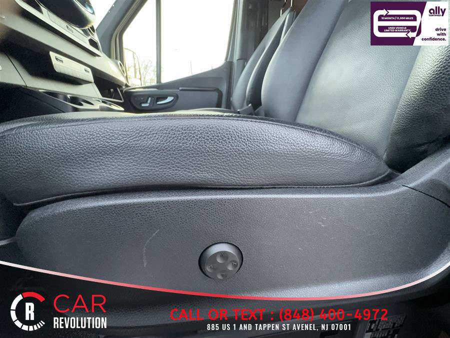 Used 2024 Mercedes-Benz Sprinter 2500 image 14