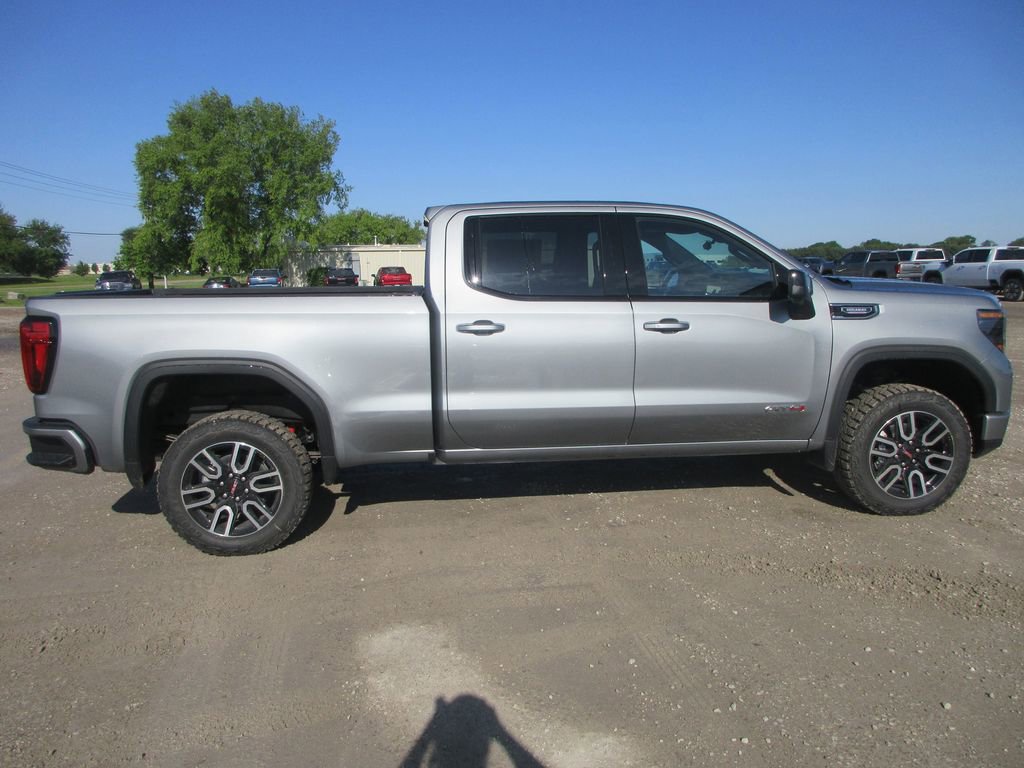 New 2026 GMC Sierra 1500 AT4 w/ AT4 Premium Package AWD/4WD image 3