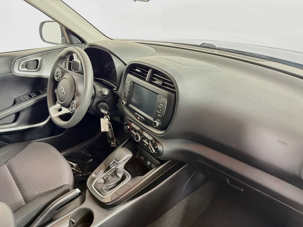 Used 2021 Kia Soul LX FWD image 26