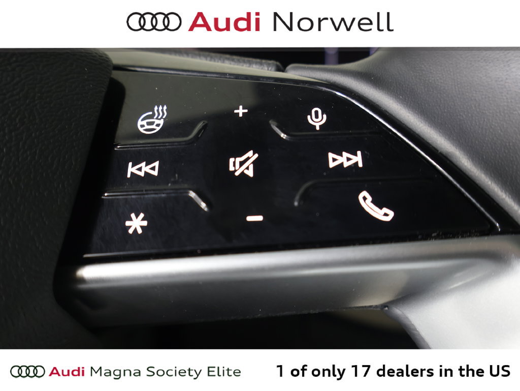 Used 2025 Audi Q5 Premium w/ Convenience Package AWD/4WD image 29