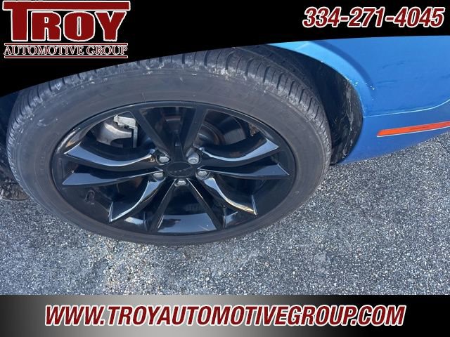 Used 2016 Dodge Challenger SXT Plus image 14
