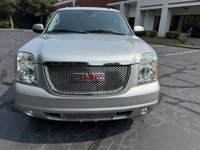 Used 2013 GMC Yukon Denali AWD/4WD image 9