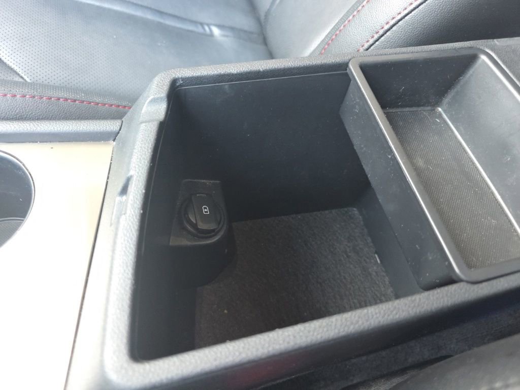 Used 2018 Kia Optima SX image 36