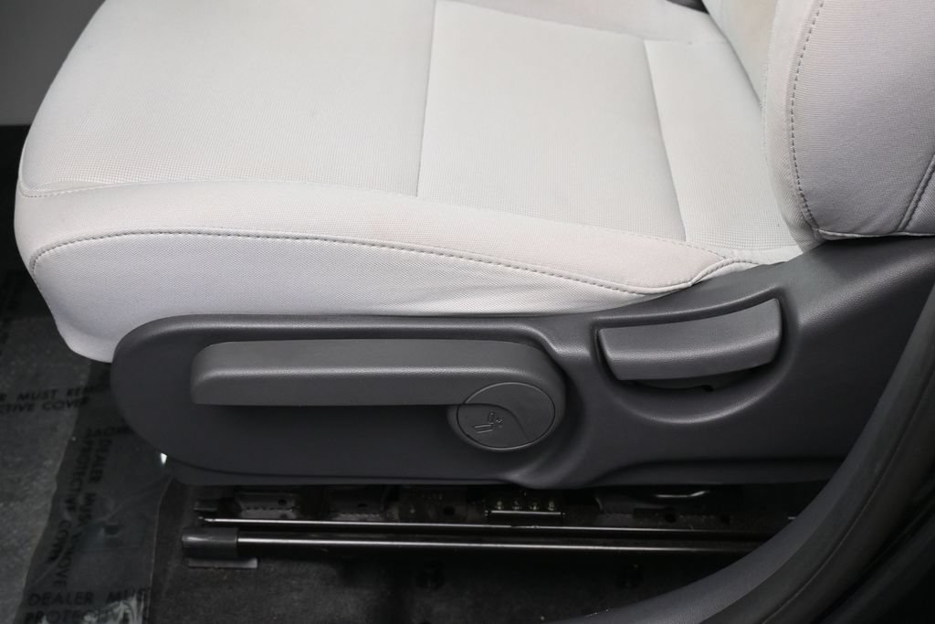 Used 2026 Hyundai Kona SEL Sport FWD image 12