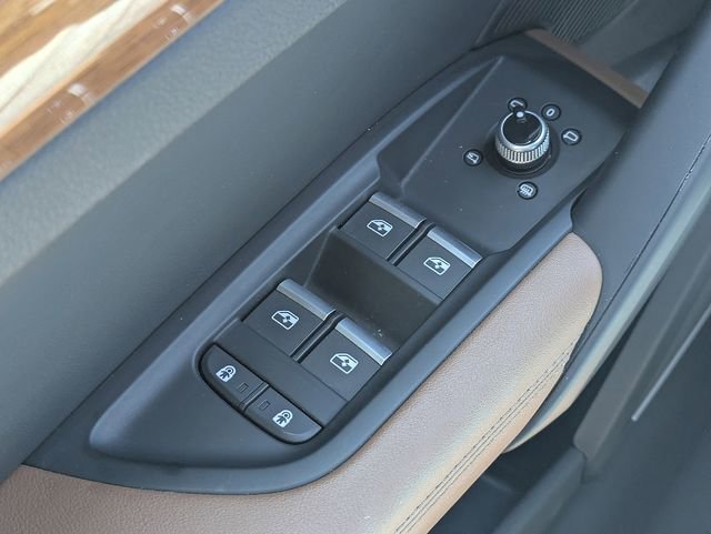 Used 2021 Audi Q5 2.0T Premium Plus image 24