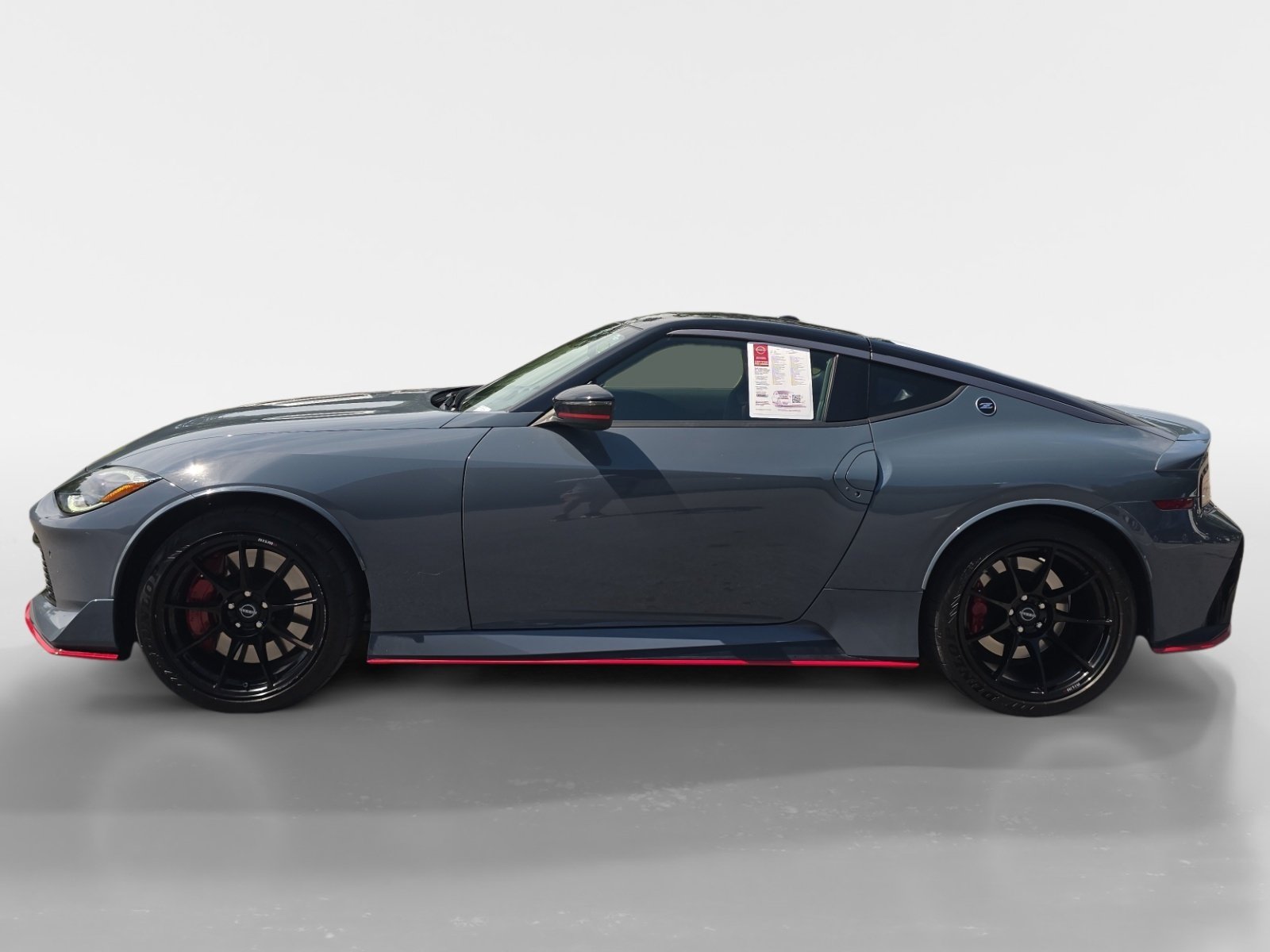 Certified 2025 Nissan Z NISMO w/ Floor Mat Package RWD image 2