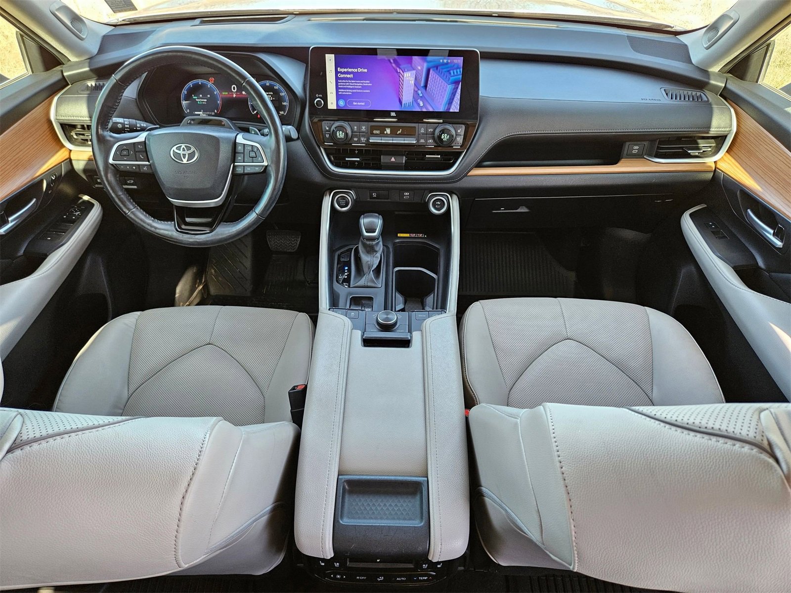 Used 2024 Toyota Grand Highlander Platinum image 22