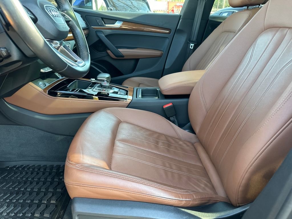 Used 2022 Audi Q5 2.0T Premium Plus image 18