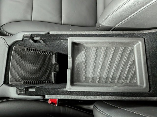 Certified 2023 Cadillac XT4 Premium Luxury w/ Cold Weather Package image 23