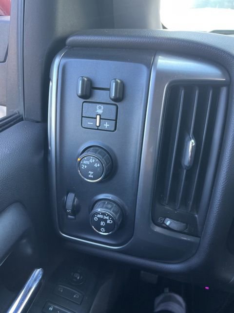 Used 2016 Chevrolet Silverado 1500 LT w/ All Star Edition AWD/4WD image 7