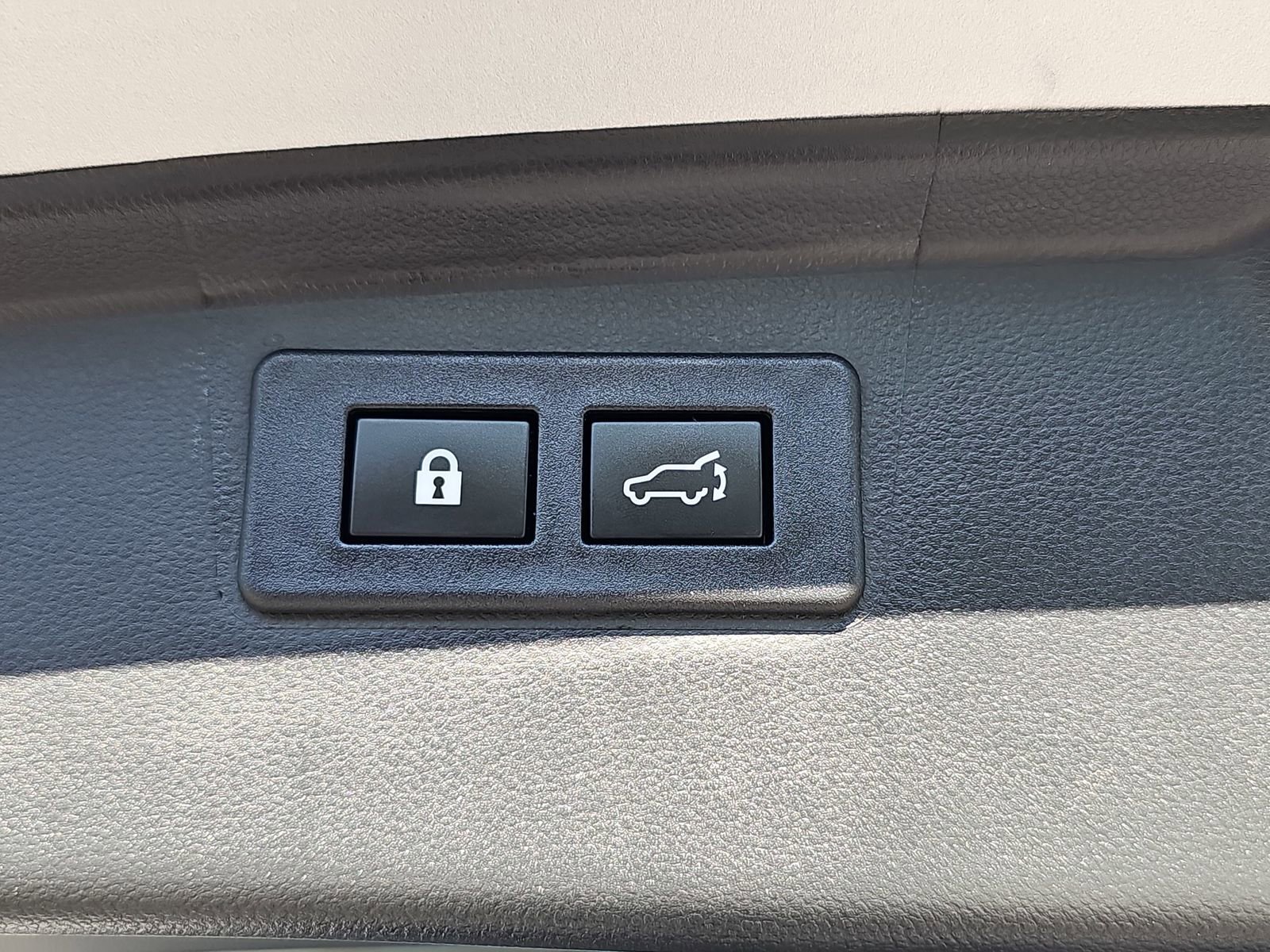 Certified 2023 Subaru Outback Limited image 13