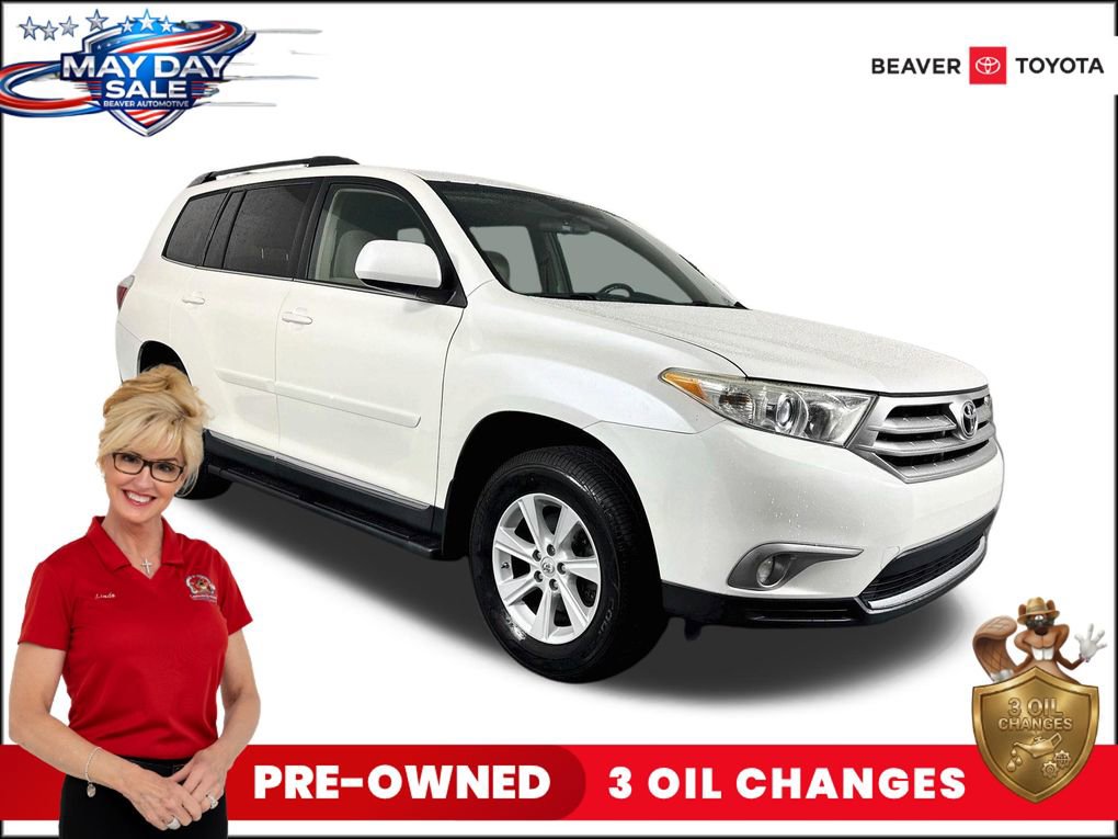 Used 2013 Toyota Highlander Plus AWD/4WD image 1