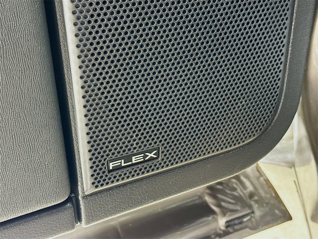 Used 2019 Ford Flex Limited w/ Limited Appearance Package image 19