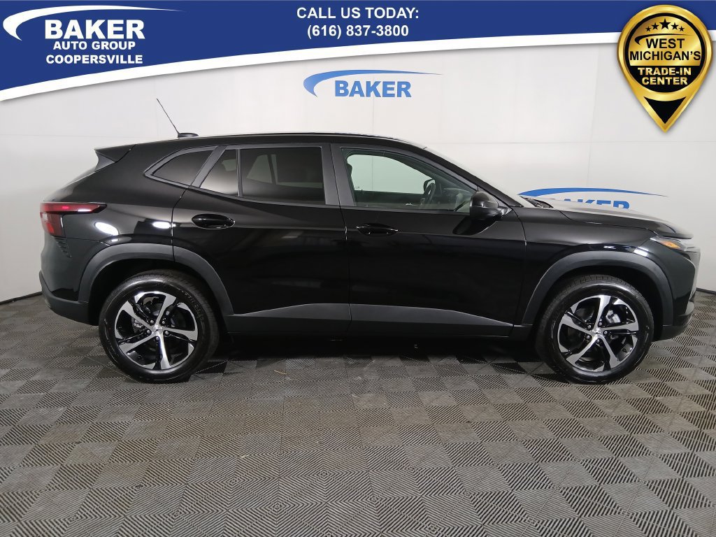 New 2026 Chevrolet Trax RS FWD image 7