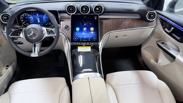 New 2027 Mercedes-Benz GLC 300 4MATIC image 6