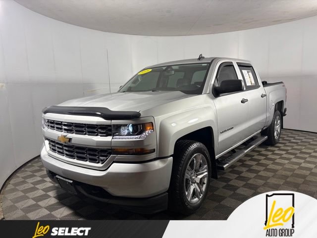 Used 2018 Chevrolet Silverado 1500 Custom w/ Custom Value Package AWD/4WD image 2
