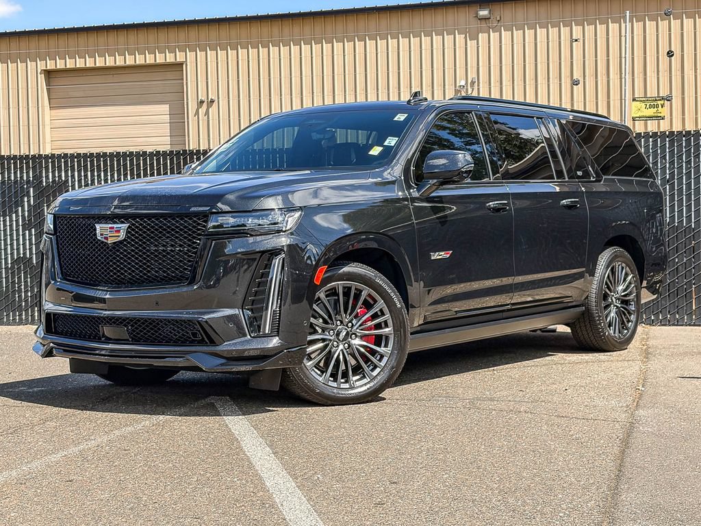 Used 2024 Cadillac Escalade ESV V AWD/4WD image 1