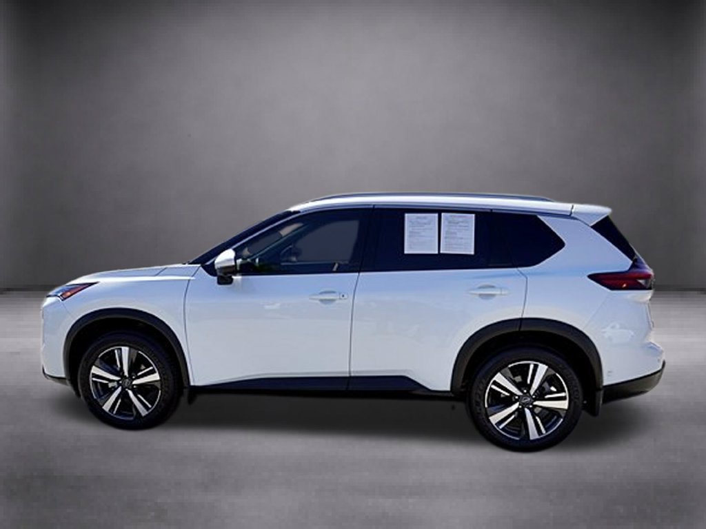 Used 2024 Nissan Rogue SL w/ SL Premium Package FWD image 9