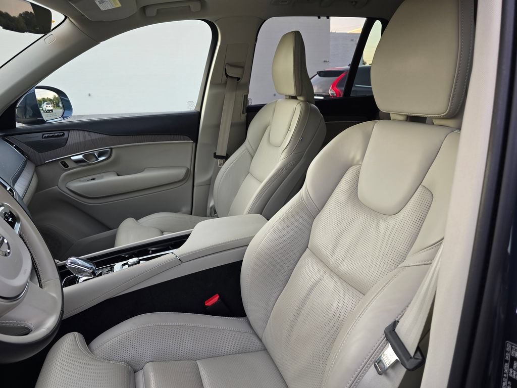 Used 2024 Volvo XC90 B6 Ultimate w/ Protection Package Premier AWD/4WD image 9