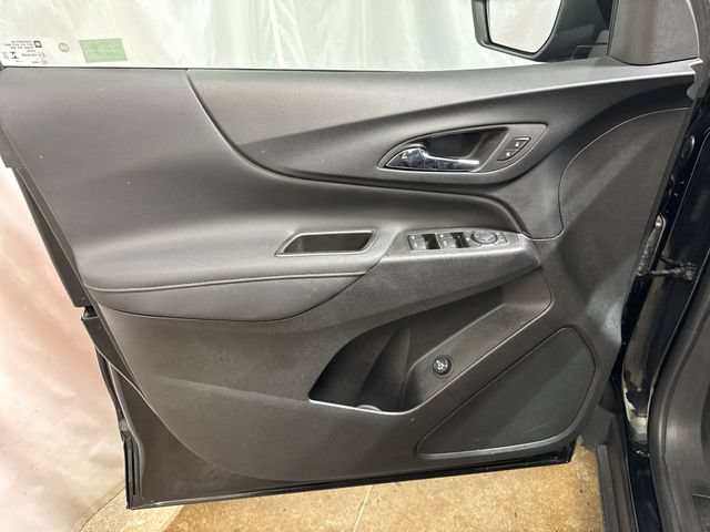 Certified 2023 Chevrolet Equinox RS AWD/4WD image 22