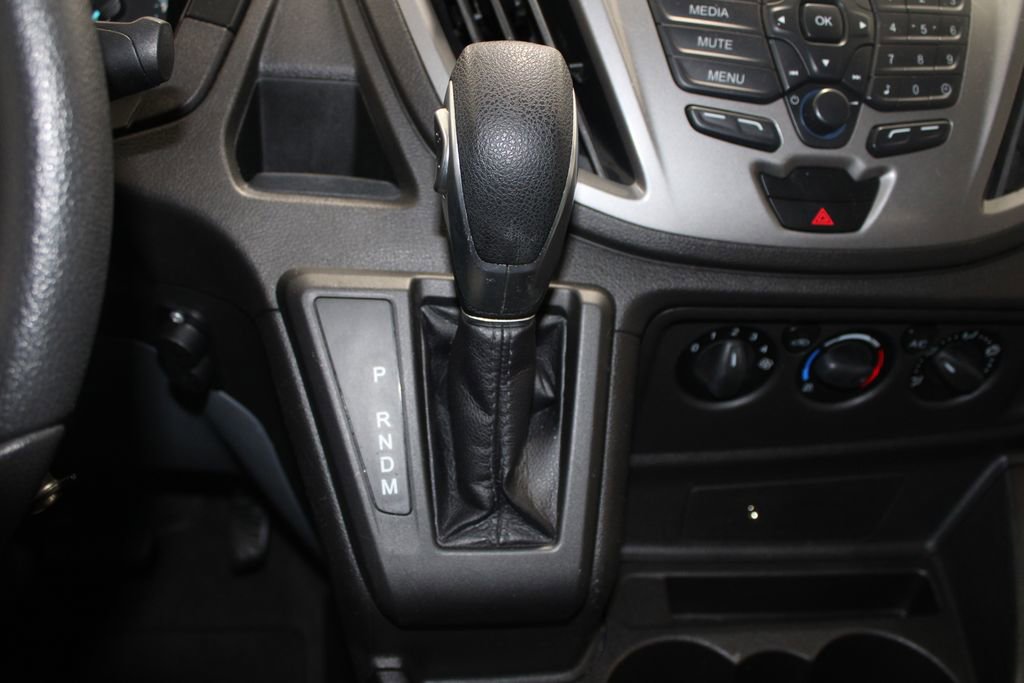 Used 2017 Ford Transit 350 XLT image 37