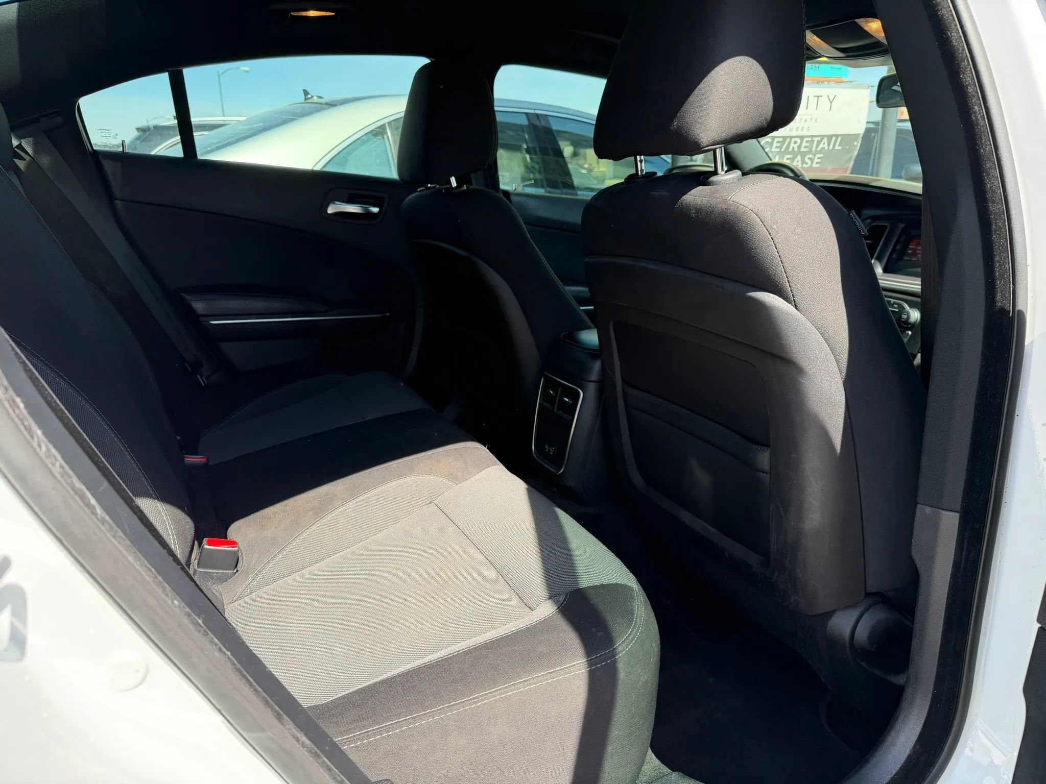 Used 2015 Dodge Charger SE w/ Popular Equipment Group RWD image 10