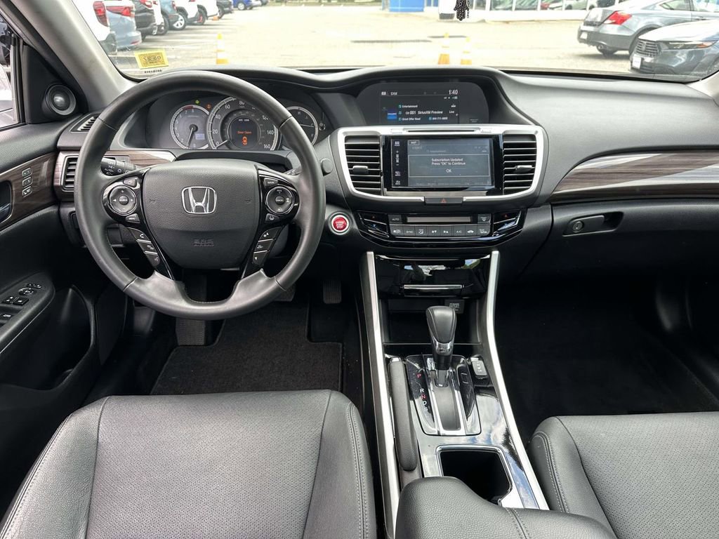 Used 2016 Honda Accord EX-L image 11