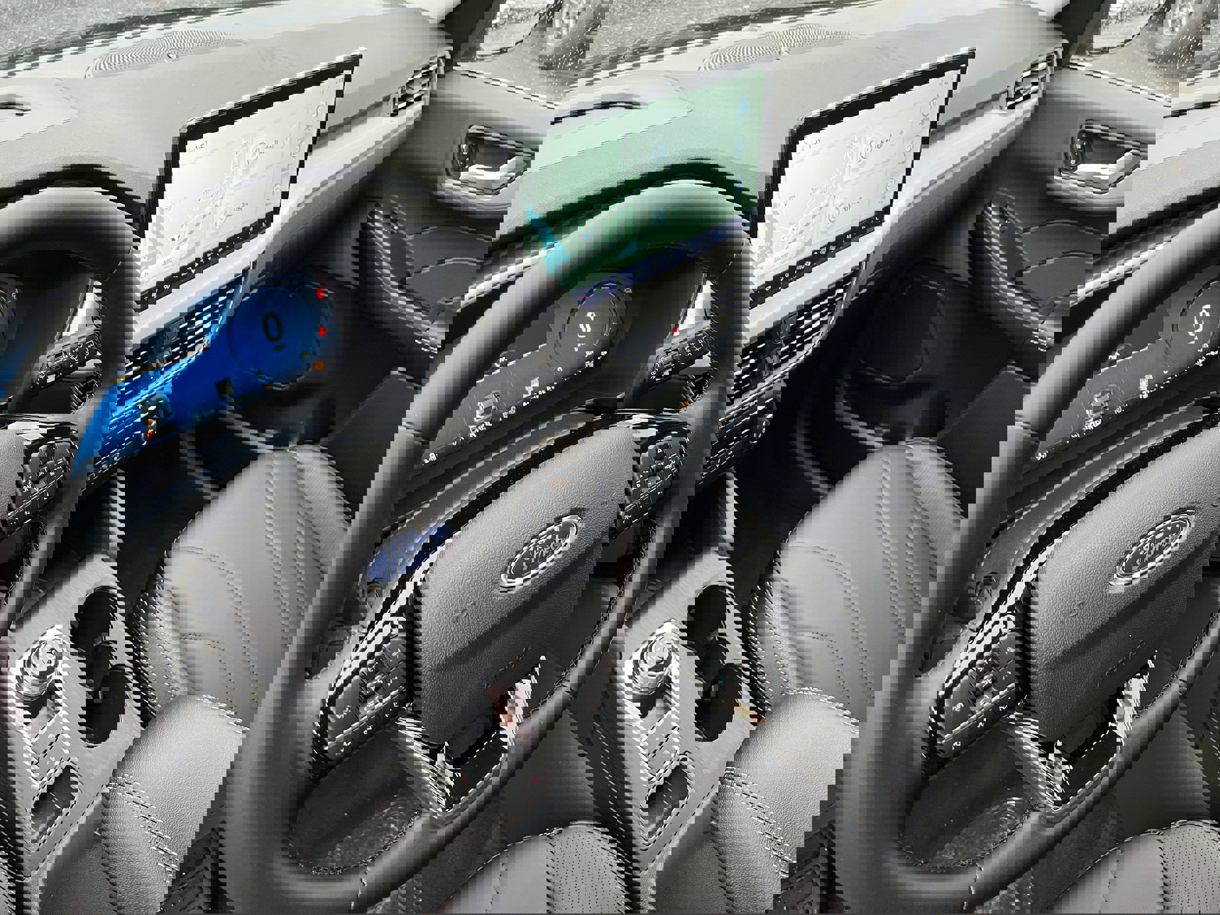 New 2026 Ford Escape SE w/ PHEV Premium Package image 8