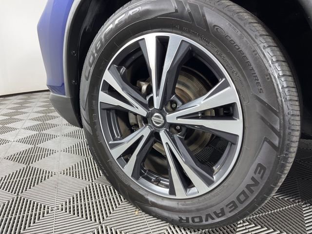 Used 2018 Nissan Rogue SL image 12