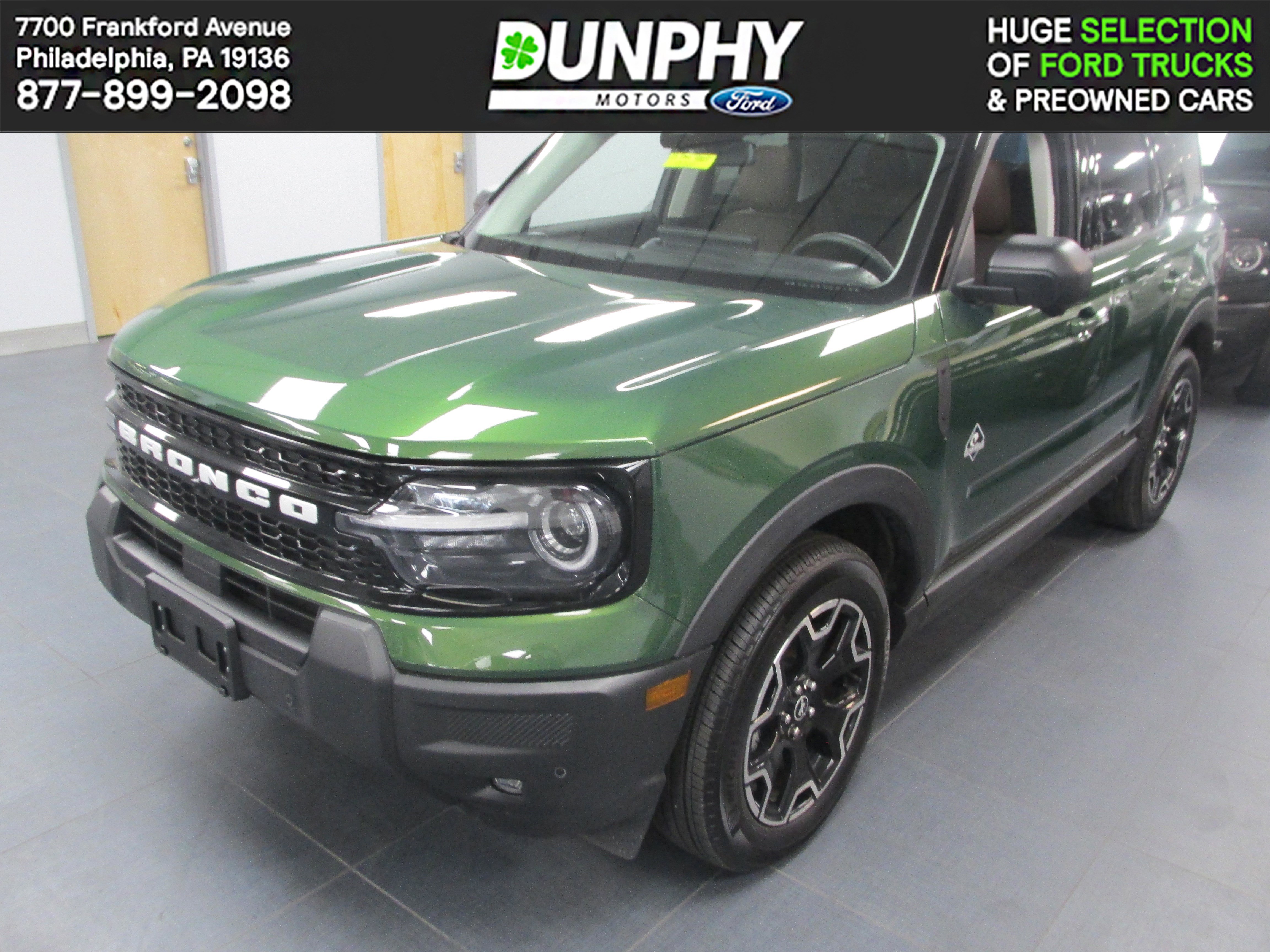 Used 2025 Ford Bronco Sport Outer Banks w/ Outer Banks Tech Package+ AWD/4WD image 1