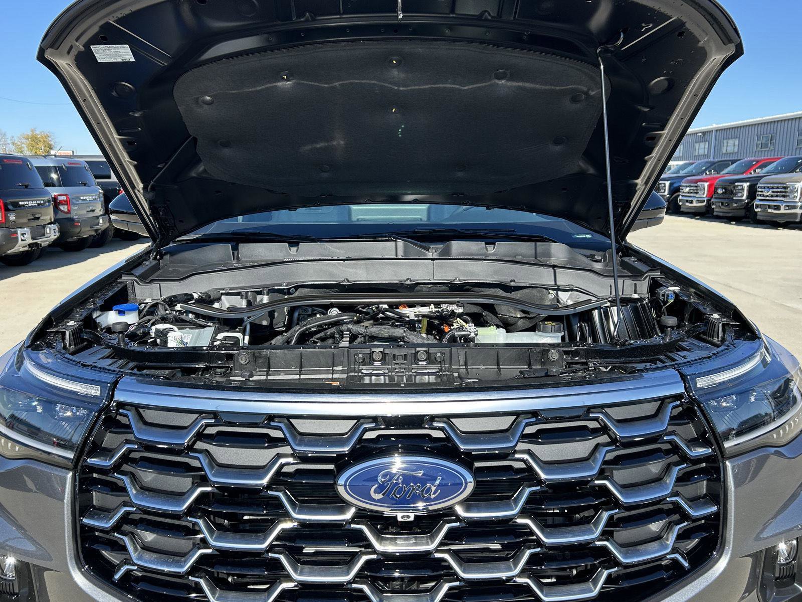 New 2026 Ford Explorer Platinum w/ LUX Leather Package image 52