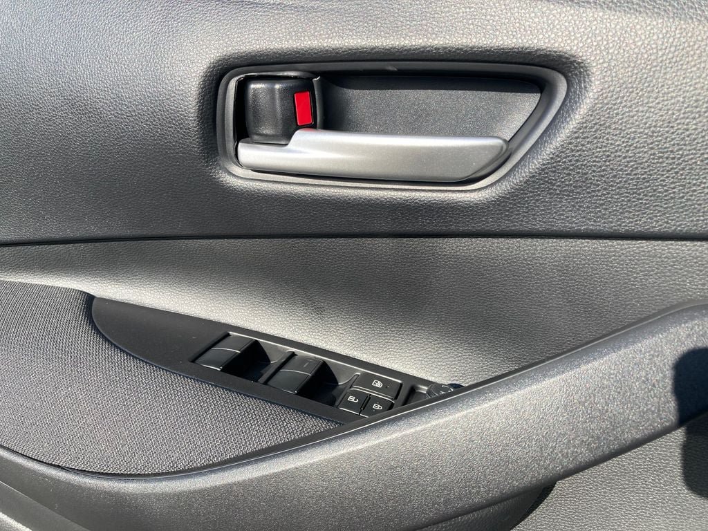 New 2026 Toyota Corolla SE FWD image 12