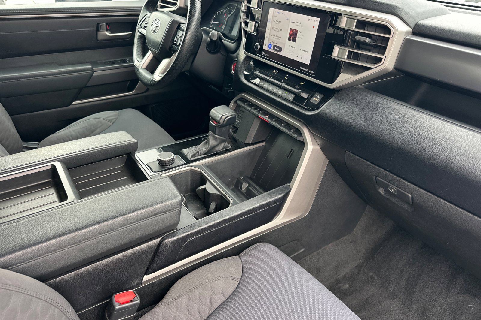 Used 2022 Toyota Tundra SR5 image 15