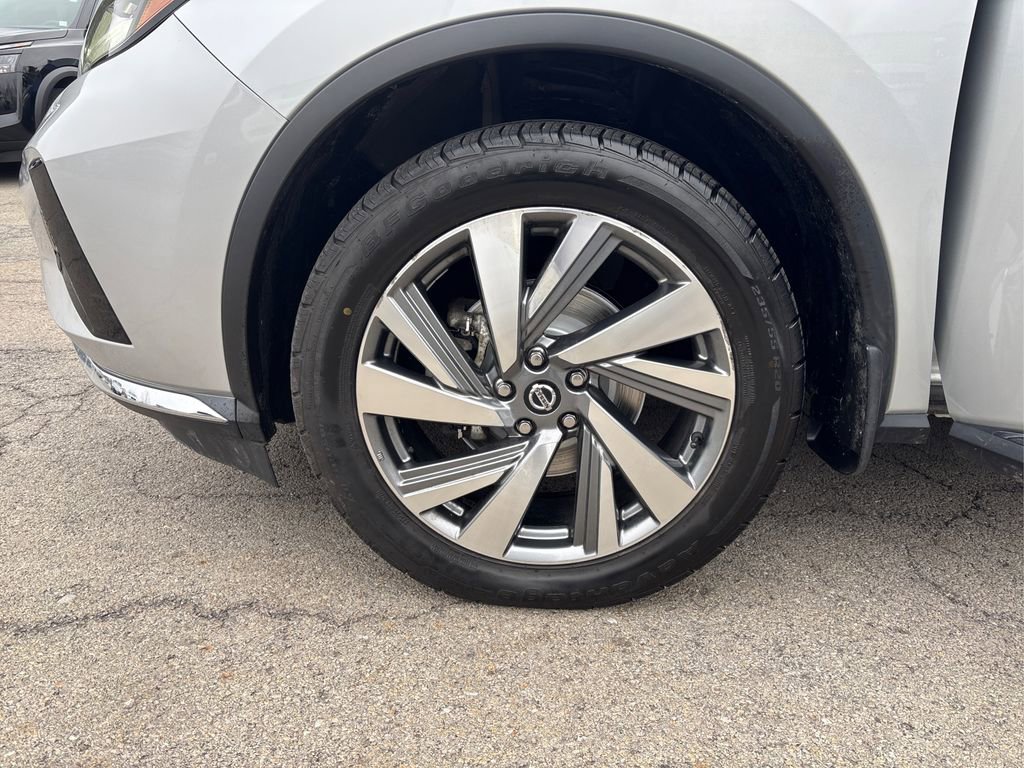 Used 2021 Nissan Murano SL w/ SL Moonroof Package image 12