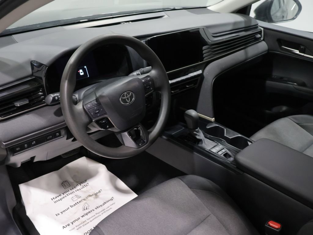 Used 2025 Toyota Camry LE image 15