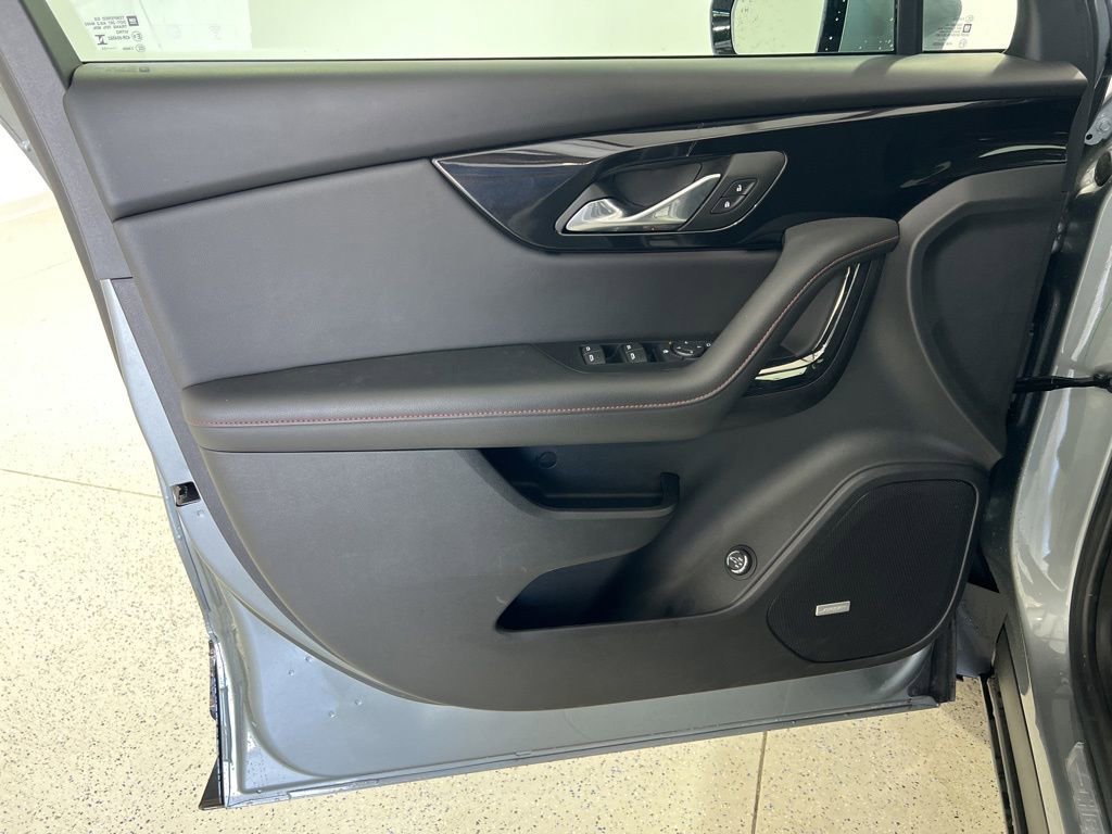 Used 2025 Chevrolet Blazer RS image 20