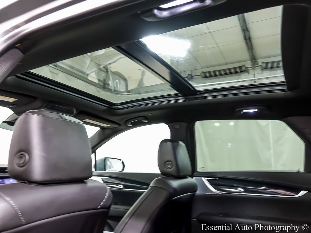 Used 2024 Cadillac XT5 Premium Luxury image 12