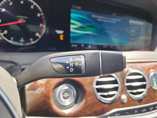 Used 2018 Mercedes-Benz S 560 Sedan image 14
