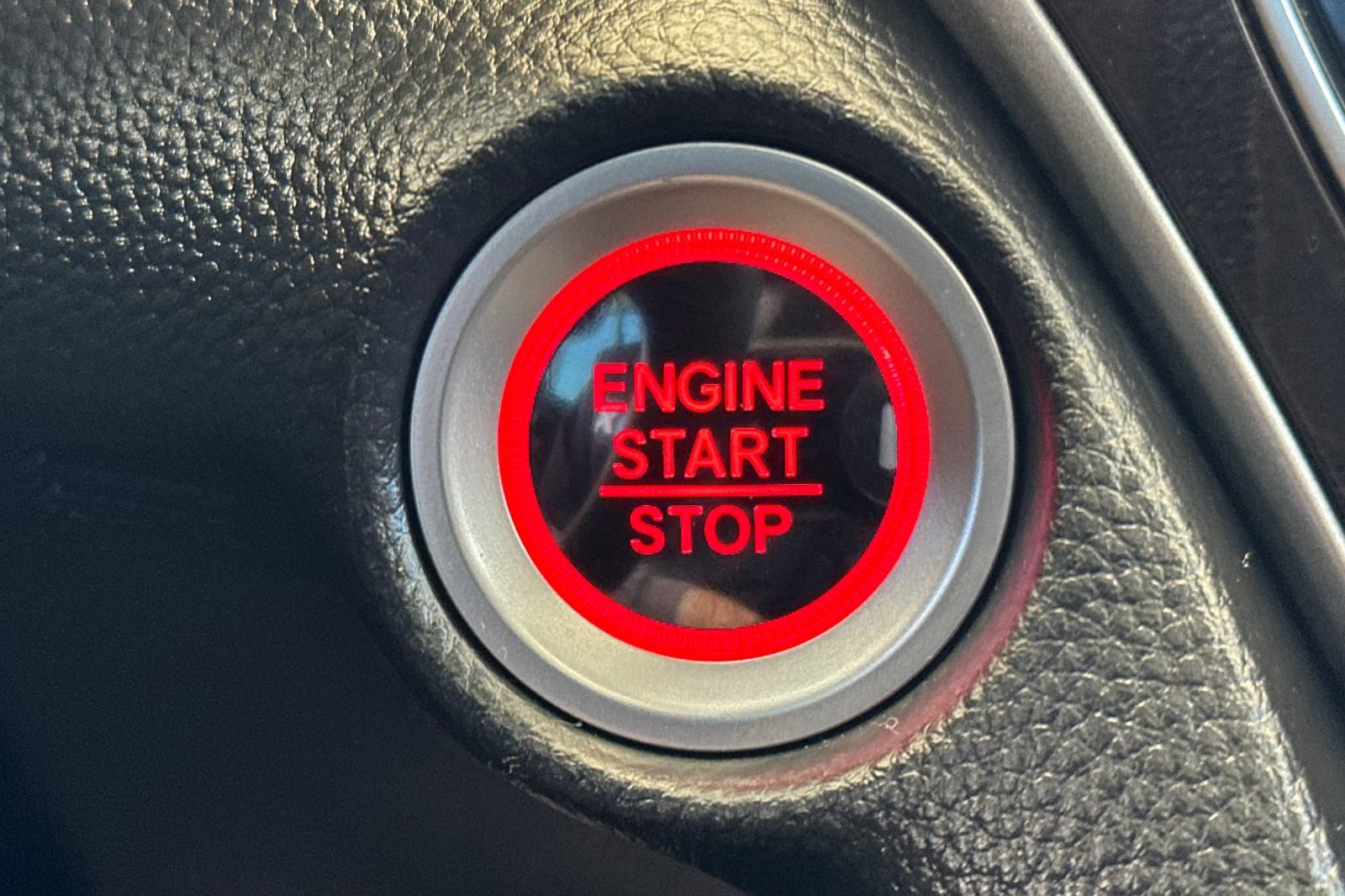 Used 2018 Honda Accord EX image 21