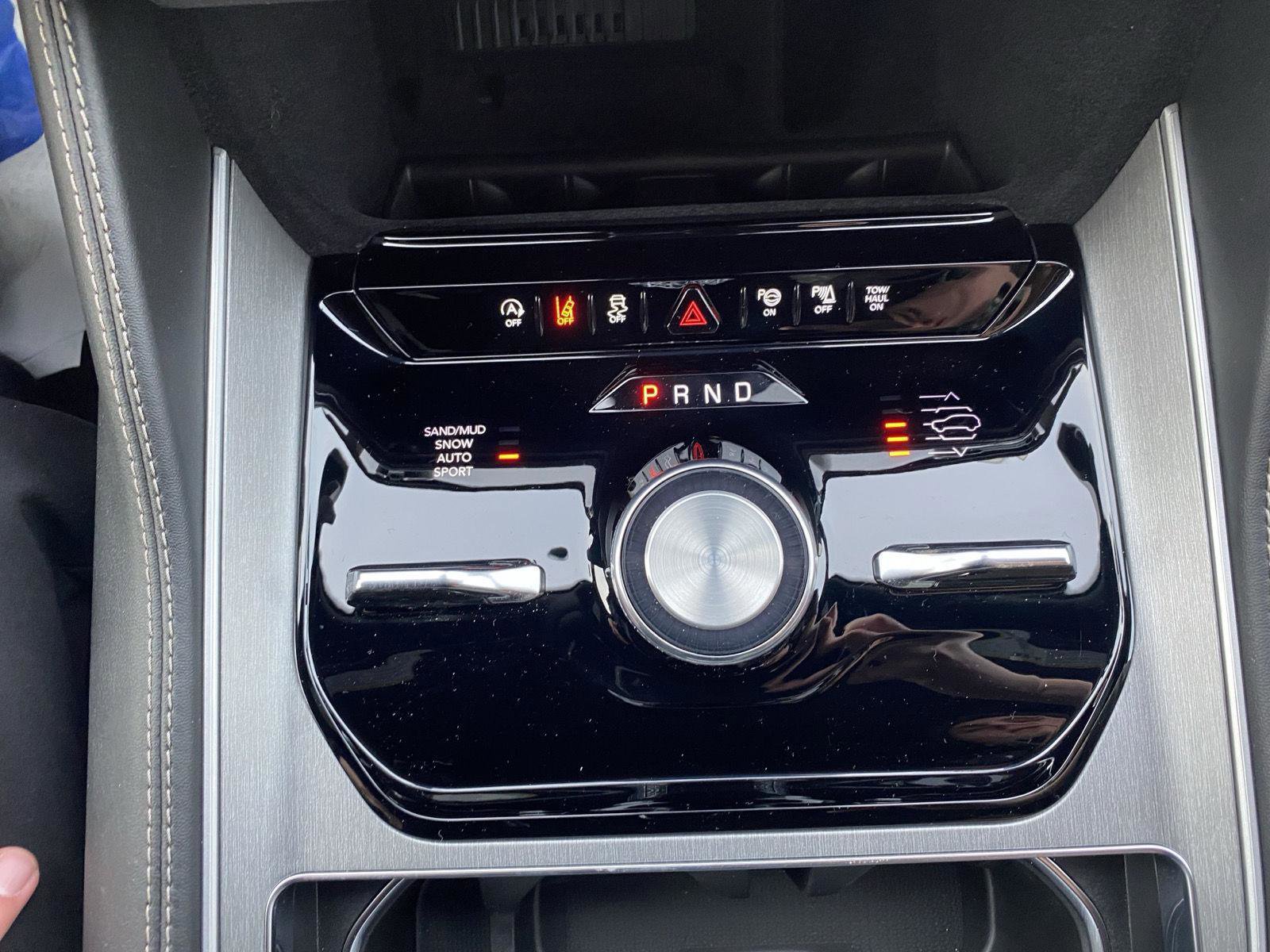 New 2026 Jeep Grand Wagoneer L Limited image 23