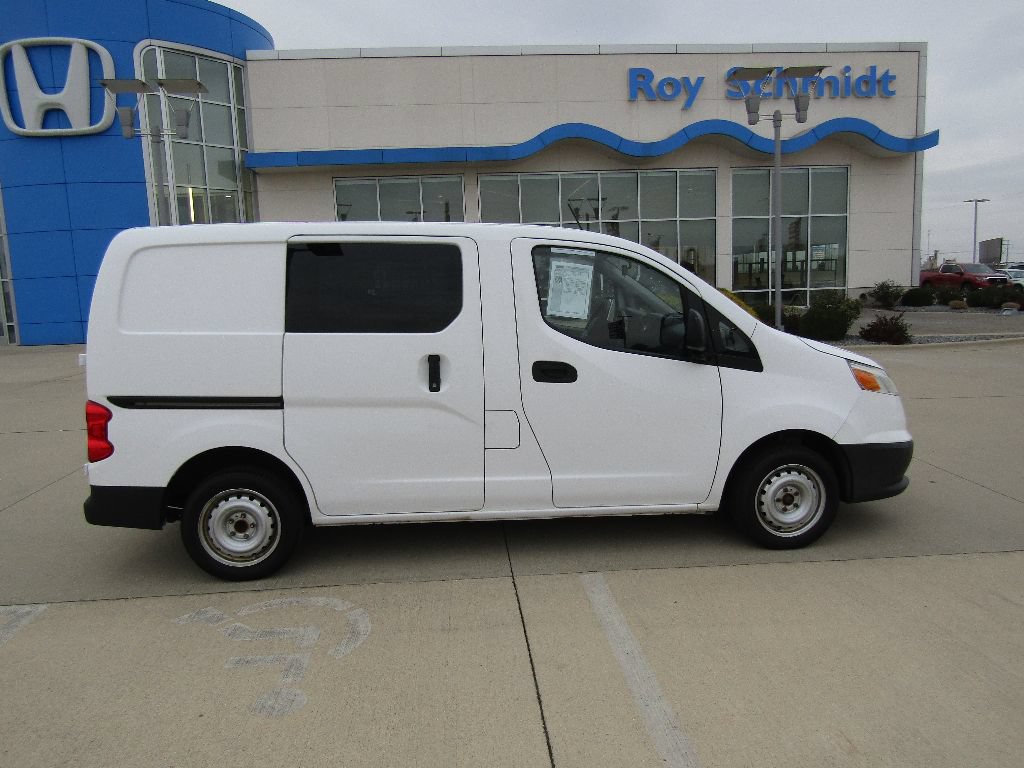 Used 2017 Chevrolet City Express LT FWD image 2