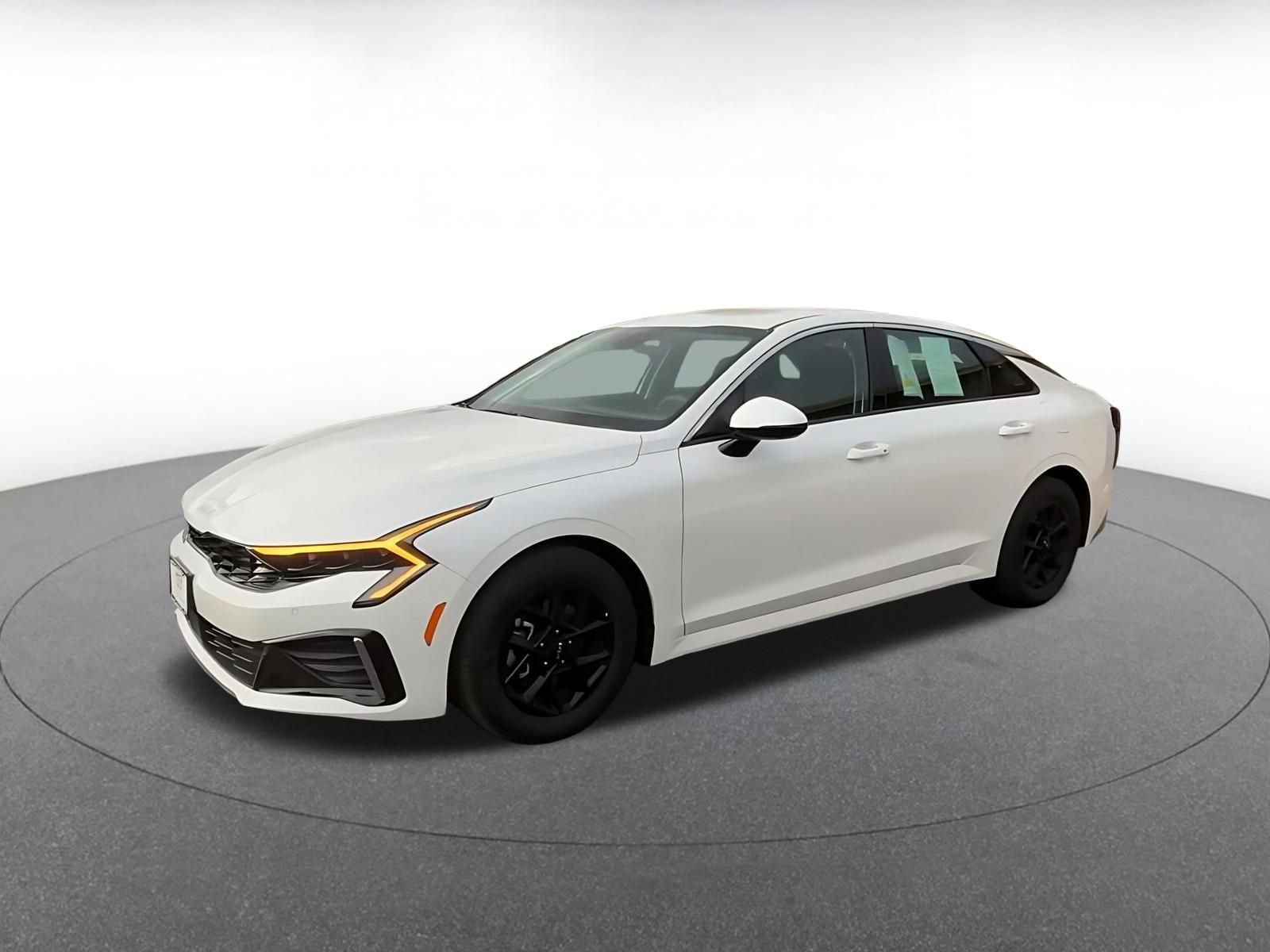 Used 2025 Kia K5 LXS image 8