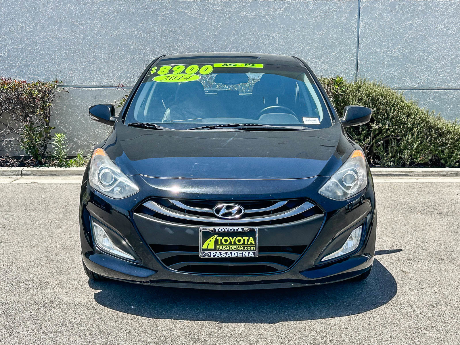 Used 2014 Hyundai Elantra GT w/ Option Group 02 FWD image 2