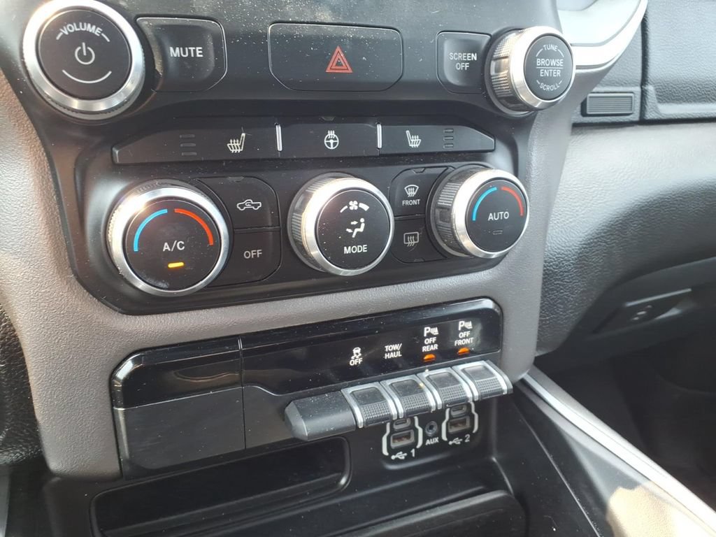 Used 2020 RAM 1500 Big Horn AWD/4WD image 19