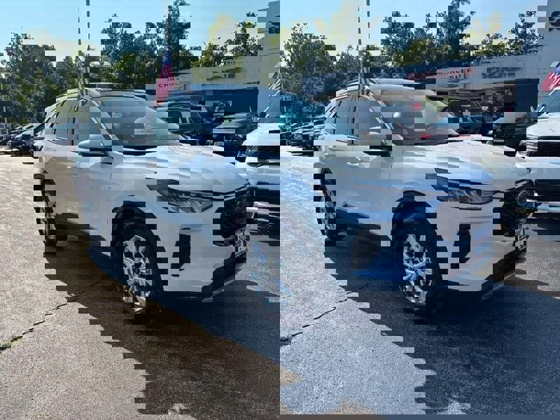 Used 2023 Ford Escape Active w/ Tech Pack #2 image 2