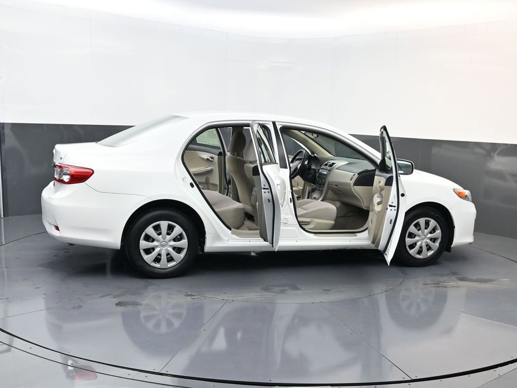 Used 2011 Toyota Corolla LE image 20