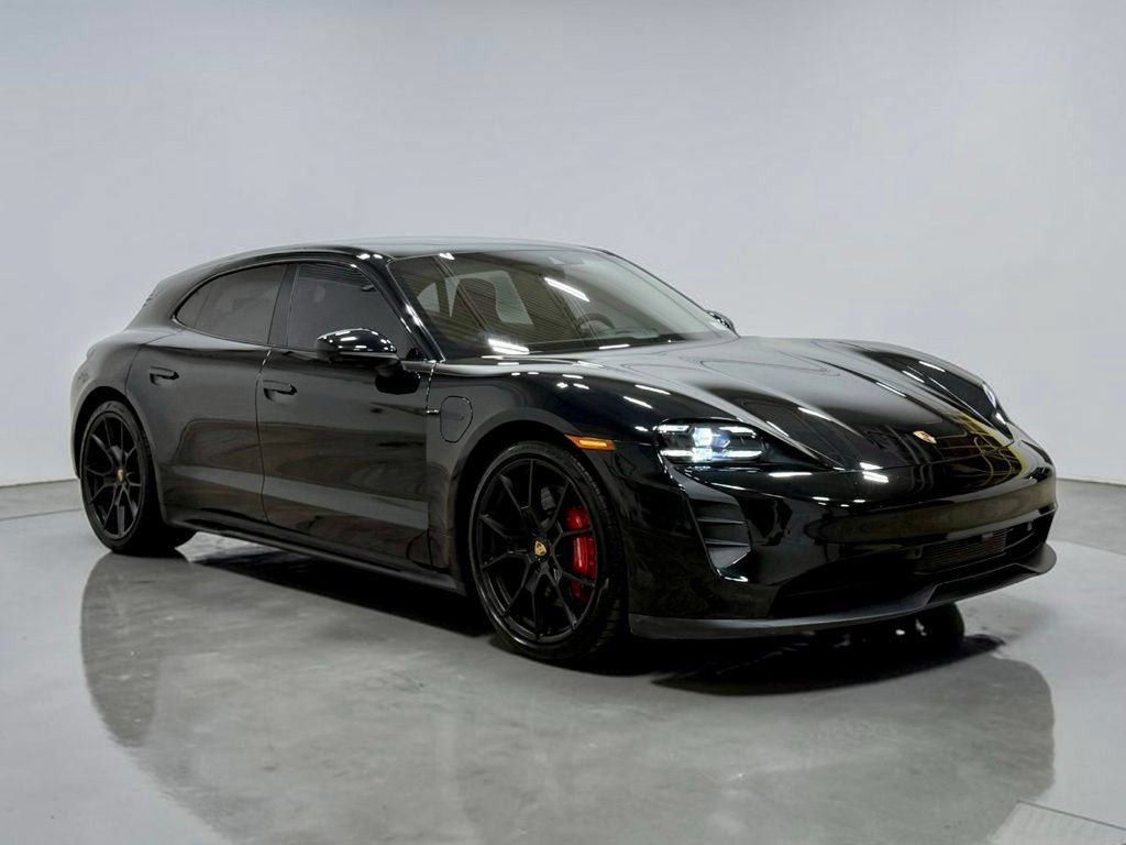 Used 2024 Porsche Taycan GTS AWD/4WD image 9